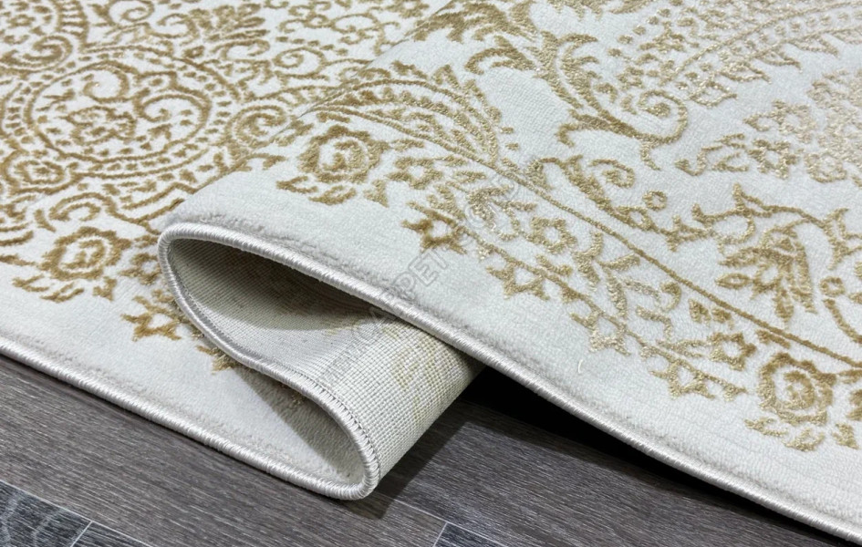 A3584A_CREAM MUSTARD Lowa